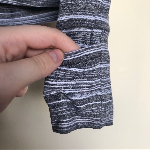 Lululemon Athletica Striped Pacesetter Pullover Jacket Size 6 - Picture 11 of 16